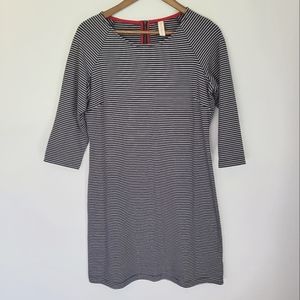 Hanna Andersson Navy & White Striped Mini Dress – Size M